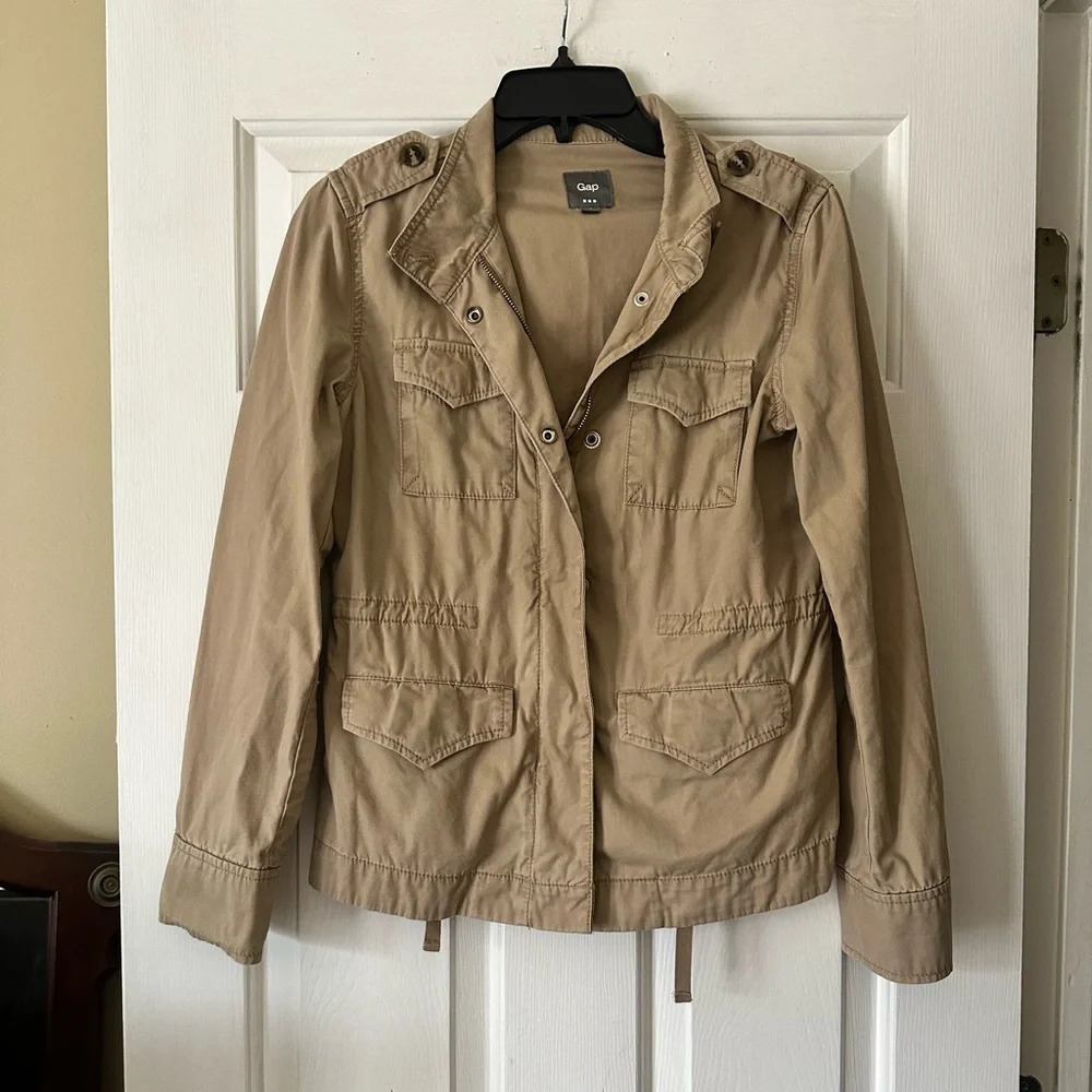 Gap khaki cotton utility jacket, size small - Picture 2 of 8